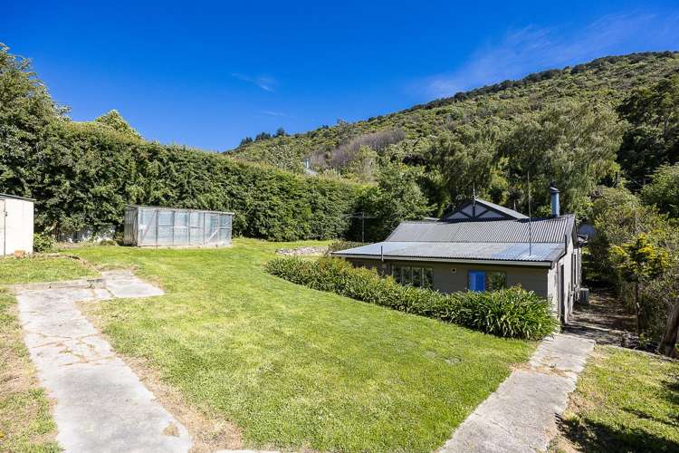 18 Ellesmere Street Ravensbourne_19