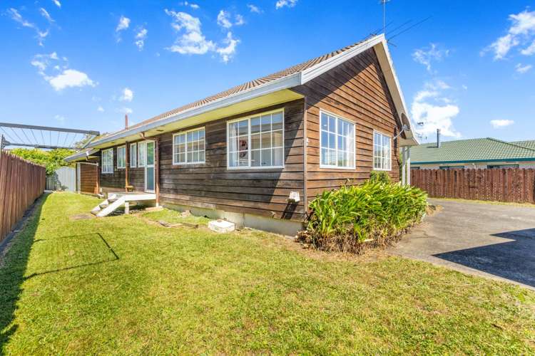 17 & 17A Heathridge Place Burswood_24