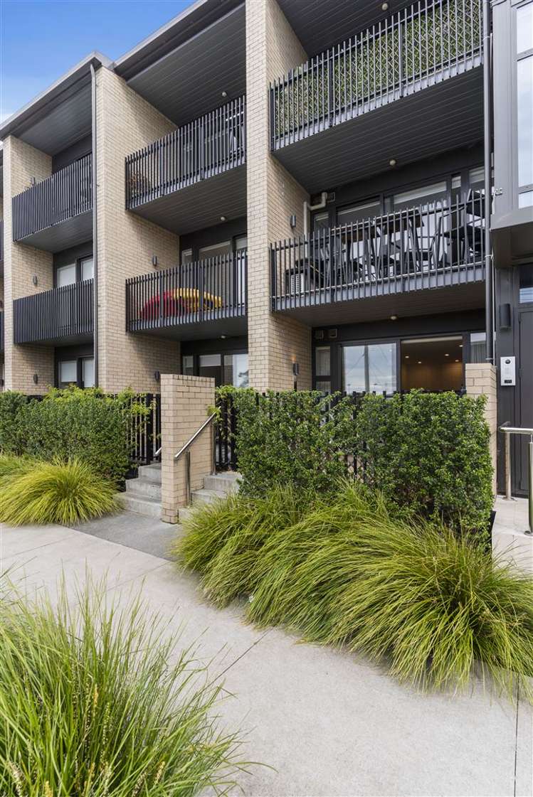 G06/38d Fraser Avenue Northcote_13