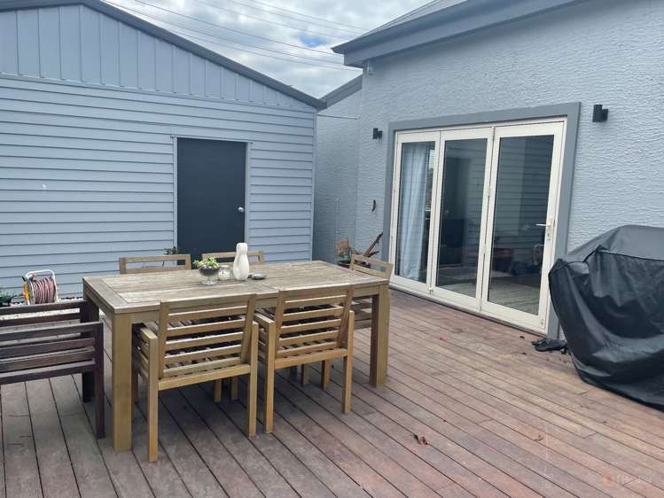 5 Belfield Street Waimataitai_14