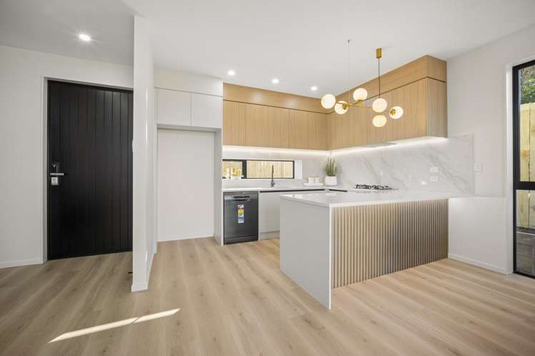 12 Karo Place Glendene_11