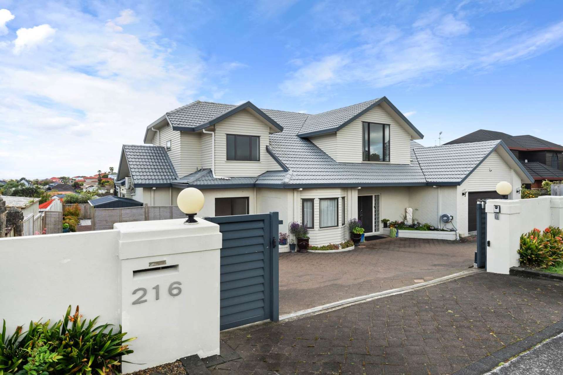 216 Whitford Road Shamrock Park_0