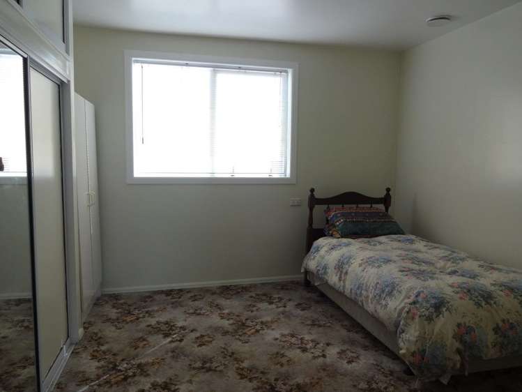 12 Russell Street Westport_7