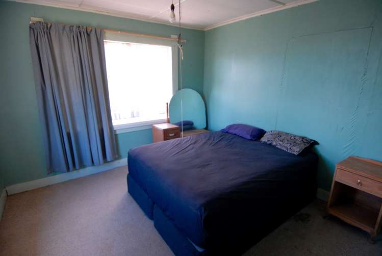 11 Wharf Road Karamea_6