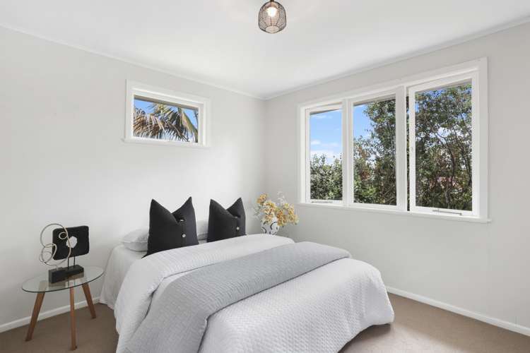 12 Mayburn Road Te Atatu Peninsula_7