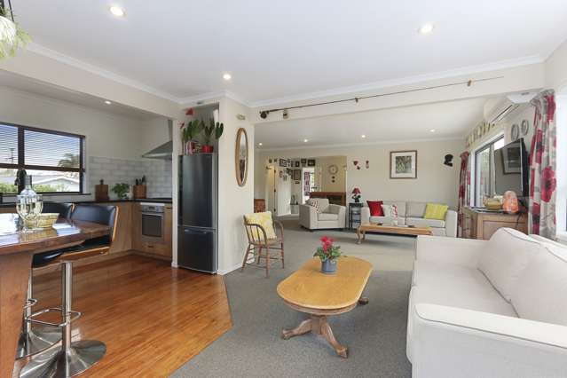 71 Shelly Bay Road Beachlands_4