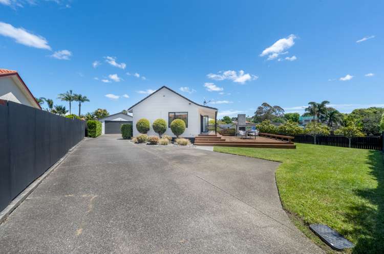 51 Kurnell Drive Botany Downs_15