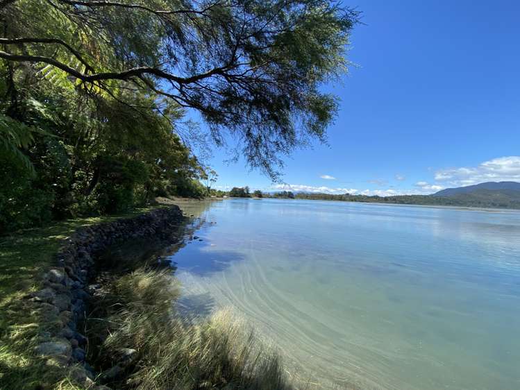 1864 Takaka-Collingwood Highway Milnthorpe_15