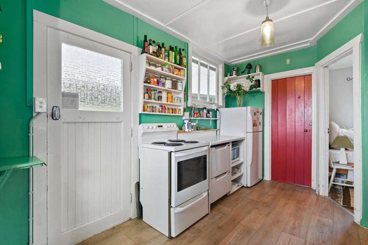 82 Whangamoa Drive Okere Falls_9