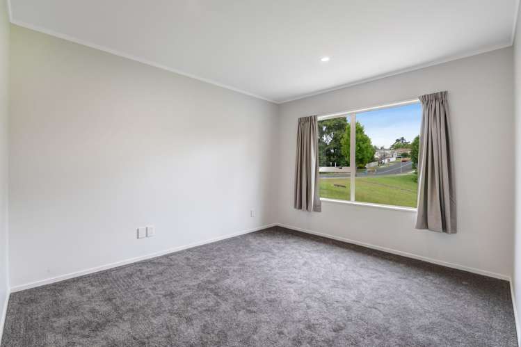2/2 Rook Place Unsworth Heights_8