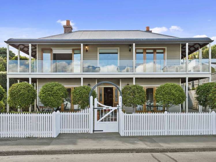 7 Beach Road Akaroa_2