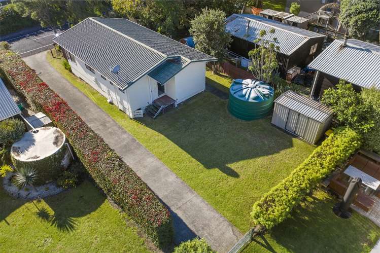 17 Whiritoa Beach Road Whiritoa_14