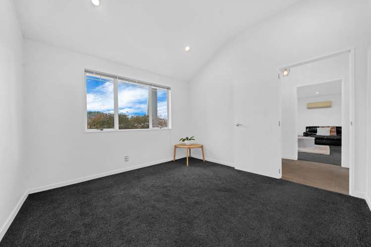 10 Sapperton Drive Henderson_13
