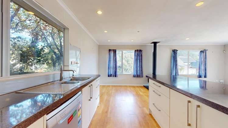 53 Hazlewood Avenue 1286_1