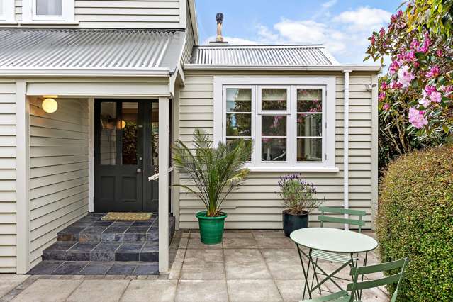 68 Friend Street Karori_1