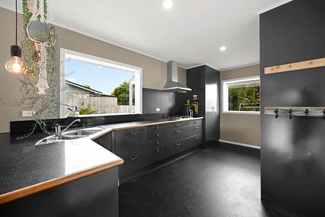 16 Minifie Avenue Melville_1