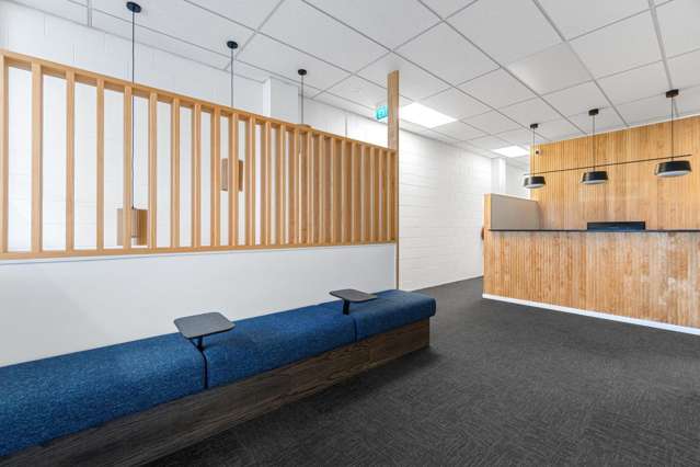 390 Grey Street East Hamilton East_1