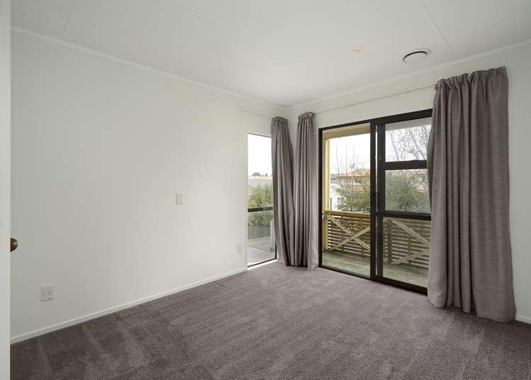 2/100 Cambria Street The Wood_8