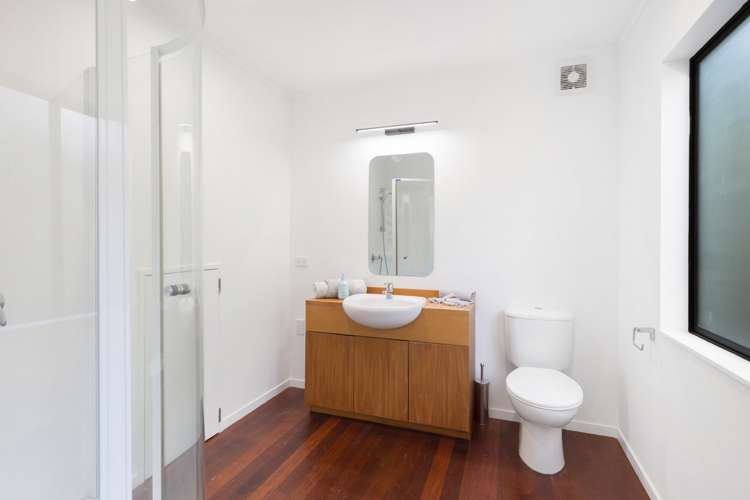 53b Onedin Place Titirangi_21