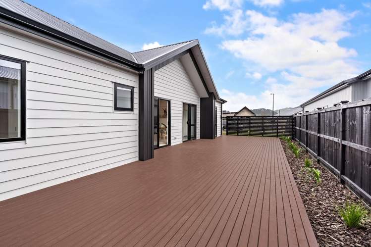 11 Arahi Road Clevedon_24