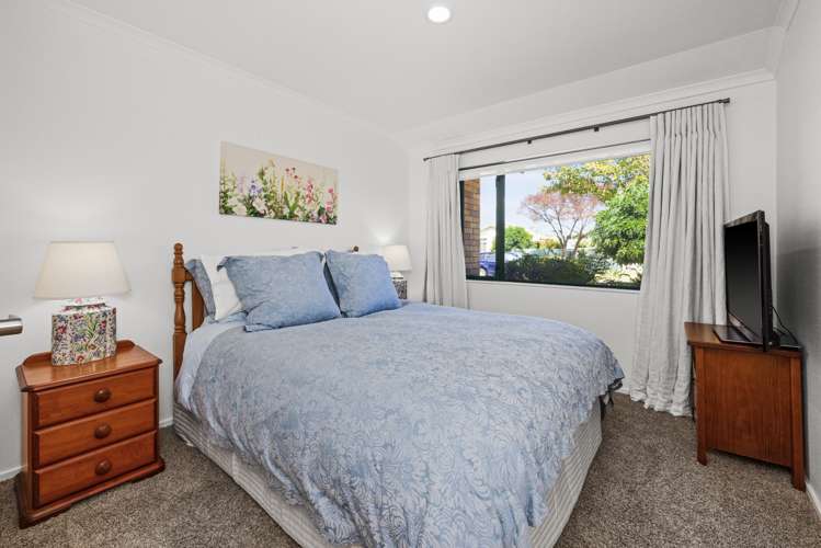 4 Aintree Place Taradale_11