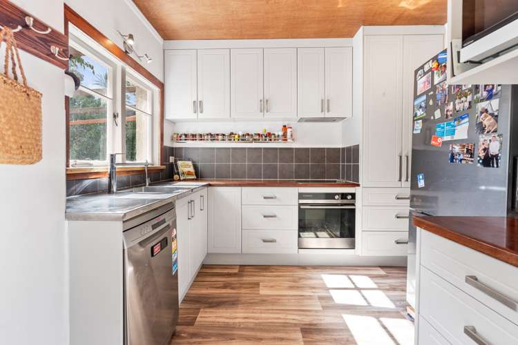 37 Whareora Road Tikipunga_7