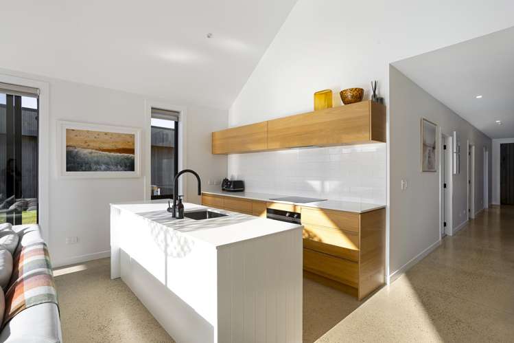 1371B Taieri Mouth Road Taieri Mouth_19