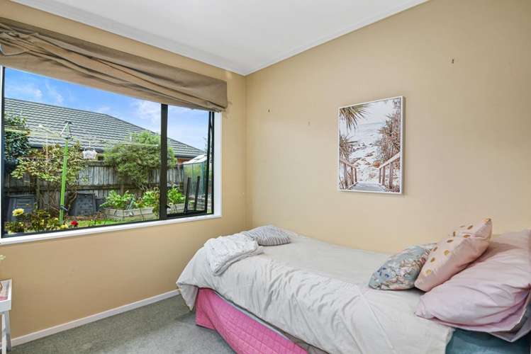 12 Mary Ann Muller Crescent Stoke_21