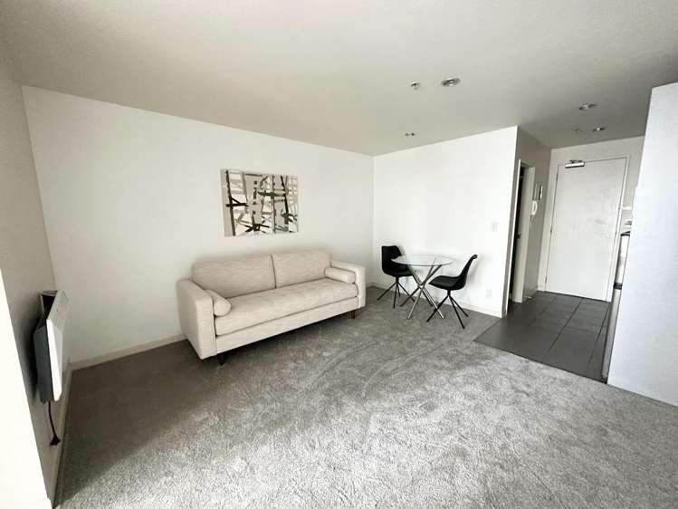 17J/76 Albert Street Auckland Central_7