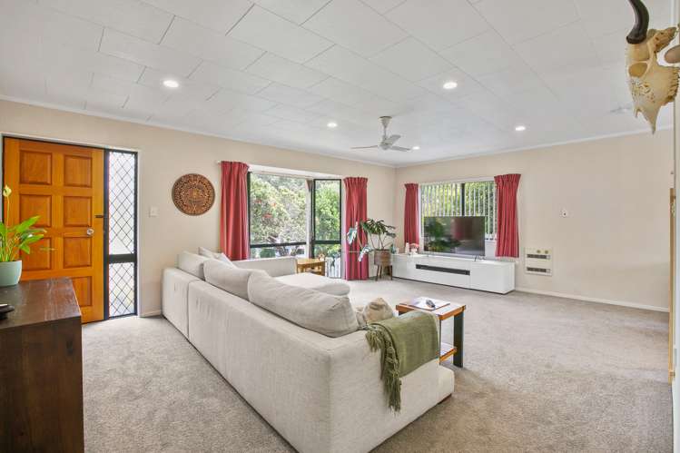 1/15 Ronald Street Strandon_8