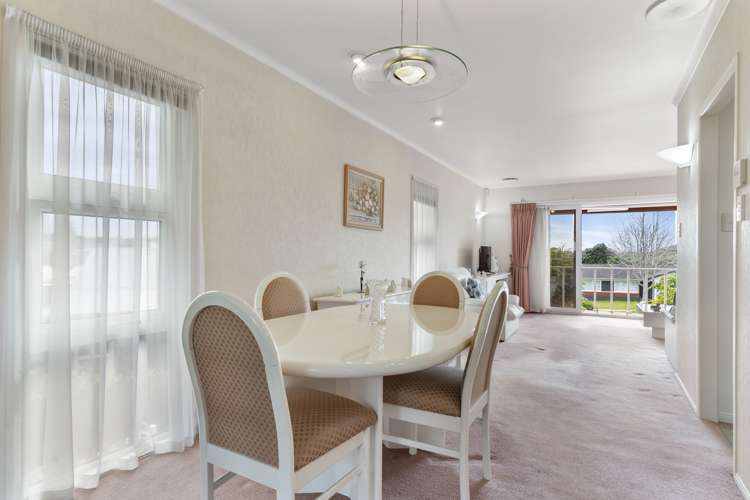 79 Beechdale Crescent Pakuranga Heights_5