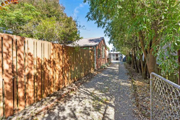 14 Ferry Road Woodend_10