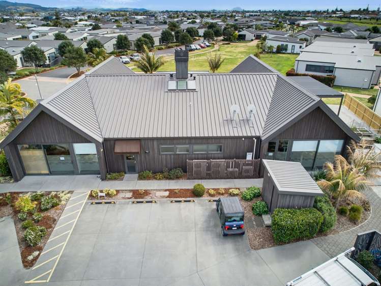 114/61 Golden Sands Drive Papamoa Beach_24