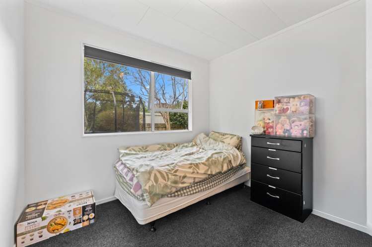 14 Shearwater Street One Tree Point_15