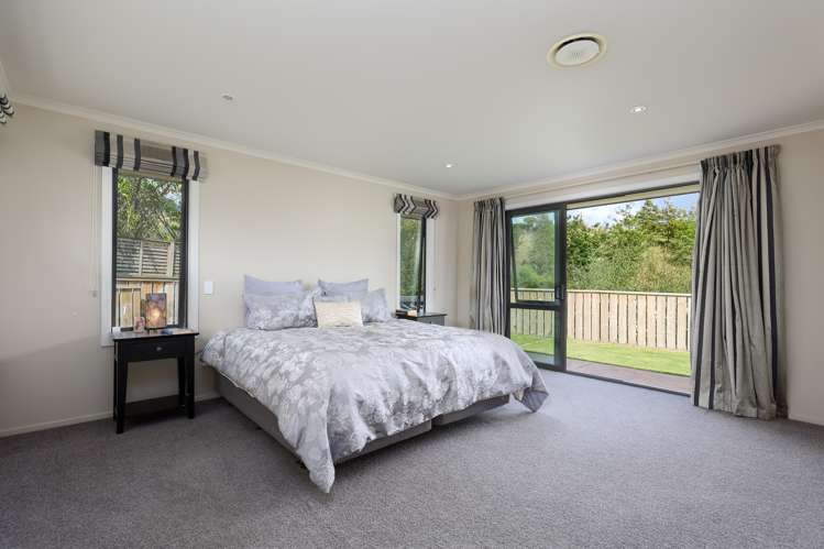 8 Sanctuary Drive Stoke_11