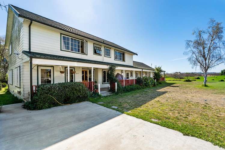 215 Riverbend Road Meeanee_27