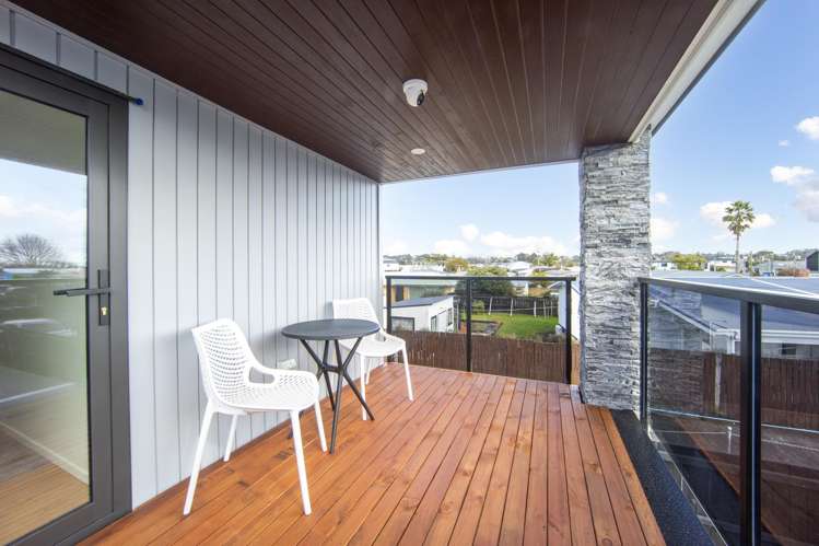 11B Chaucer Place Blockhouse Bay_12