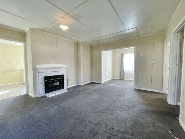 25 Esk Crescent Tokoroa_6