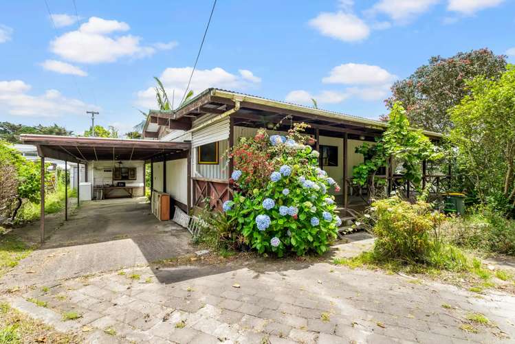 355 Whangaparaoa Road Stanmore Bay_11