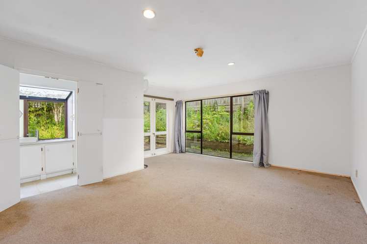 27 Greenvalley Rise Glenfield_7