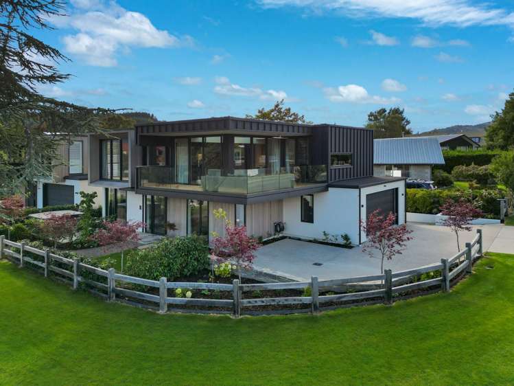108 Aubrey Road Wanaka_31