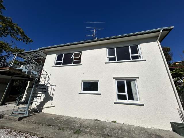Spacious & Sunny 2 Bedroom plus Rumpus Character Home
