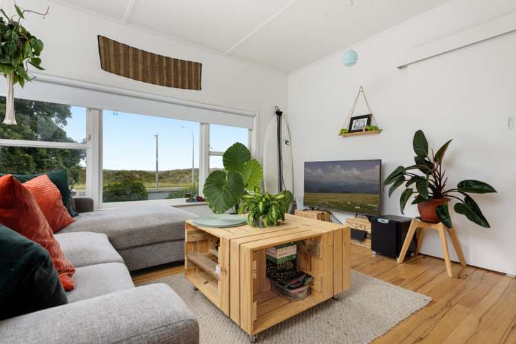 686 Papamoa Beach Road Papamoa_2