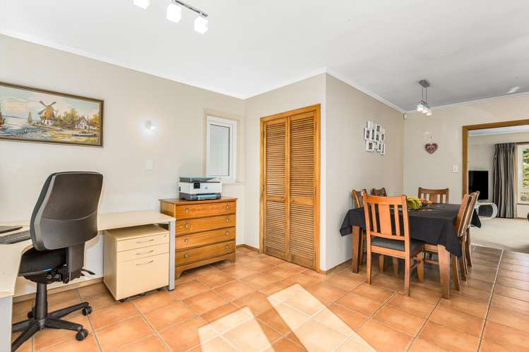 25A Field Street Silverstream_14