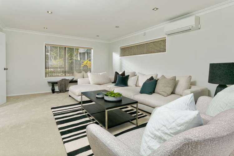 11 Penguin Drive Murrays Bay_3