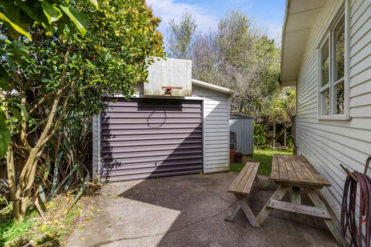 12 Edgar Pearce Place Howick_18