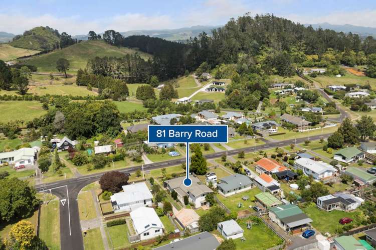 81 Barry Road Waihi_36