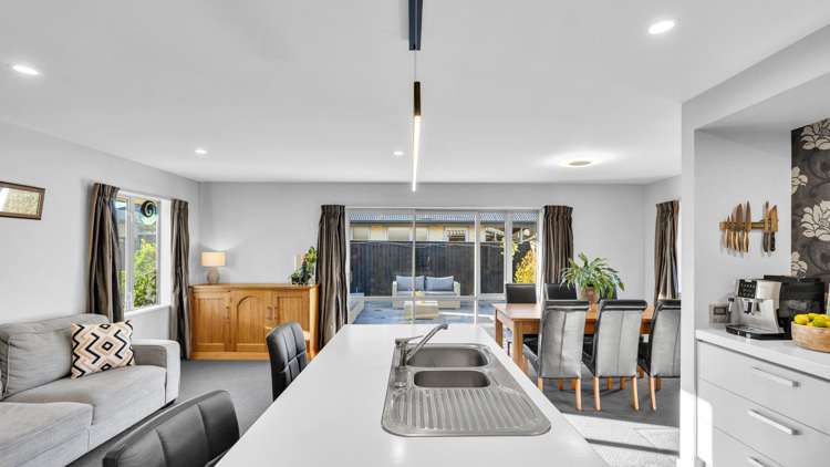 14 Bernice Crescent Yaldhurst_27