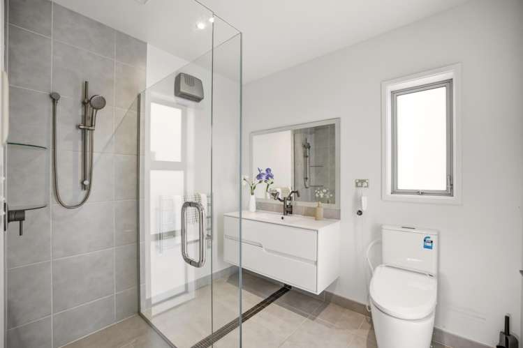 45 Durrell Way Rolleston_17