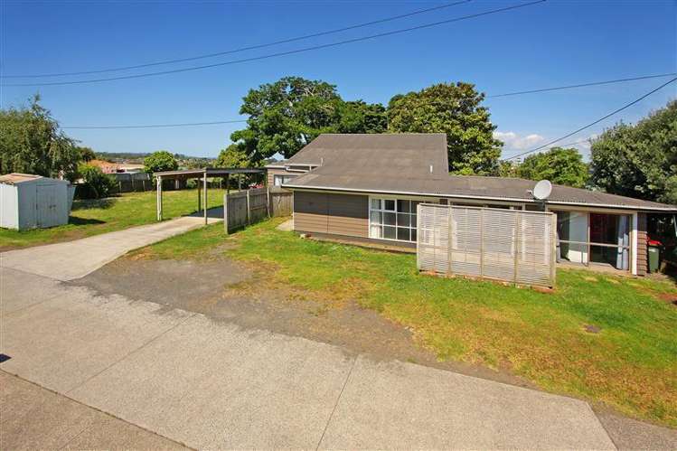 46 Blanes Road Manurewa_6